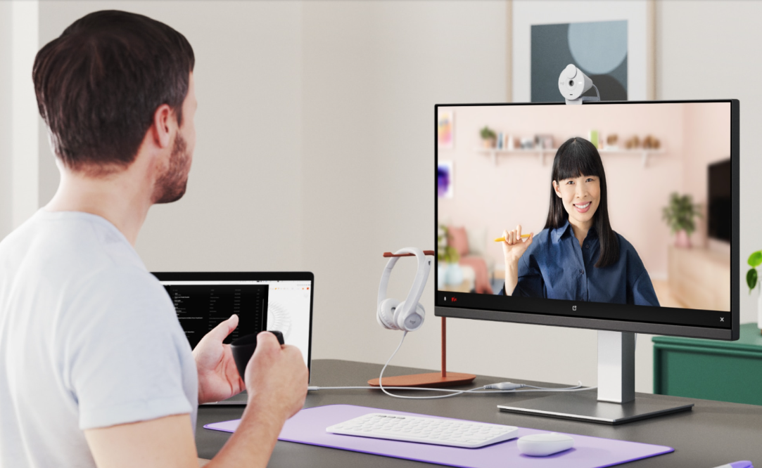 Logitech Webcam BRIO 300 OFF WHITE - Imagen 3